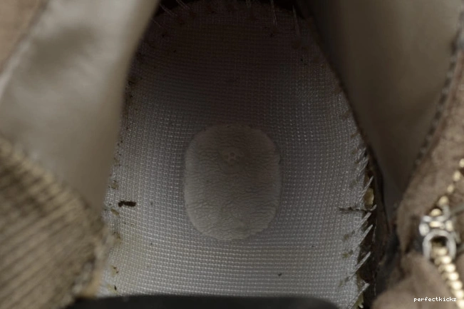 Brown Light BY2456 Boost Yeezy 750 adidas 0727